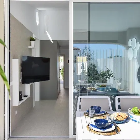 Wall - Holiday home *