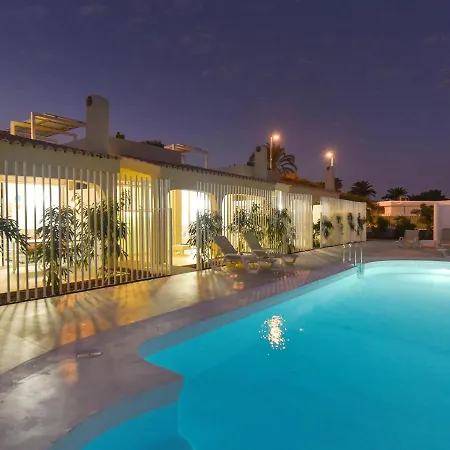 Wall - Holiday home *